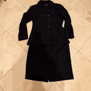 Black Tahari Classics business 2 piece suit with skirt size 12